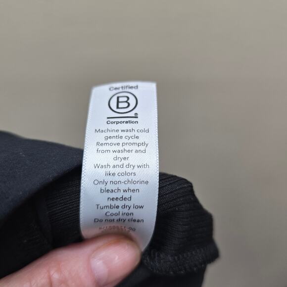 Athleta Women's Pull-On Brooklyn Ankle Pants Running Activewear Black Size 12T - Picture 5 of 5